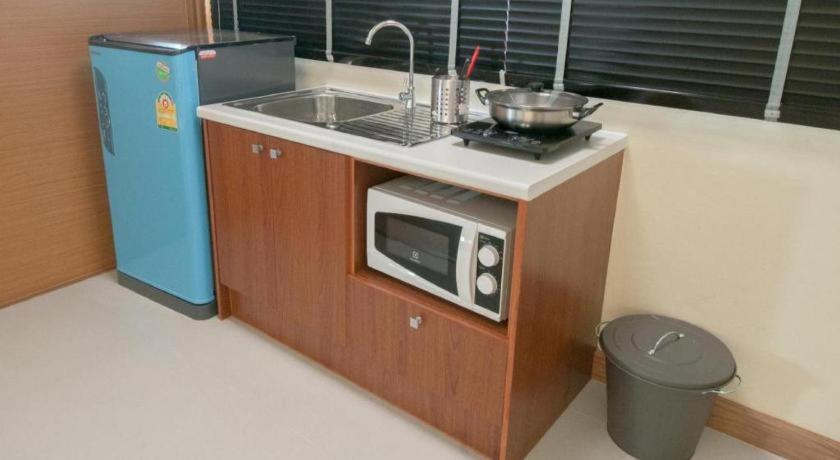 בנגקוק Alameda Suites Hotel מראה חיצוני תמונה