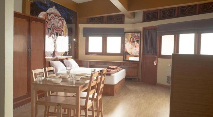 בנגקוק Alameda Suites Hotel מראה חיצוני תמונה